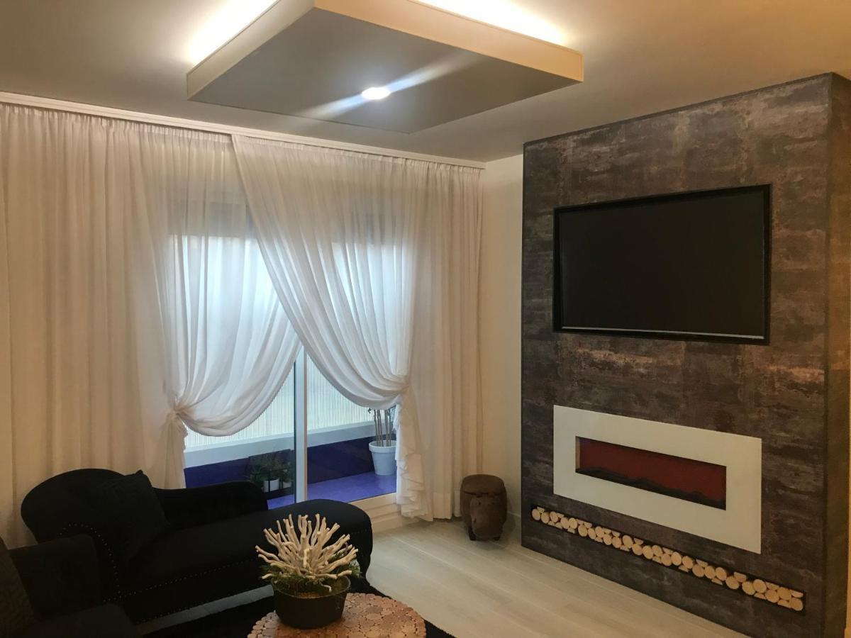 Suite Vitbanus Marbella Exterior photo